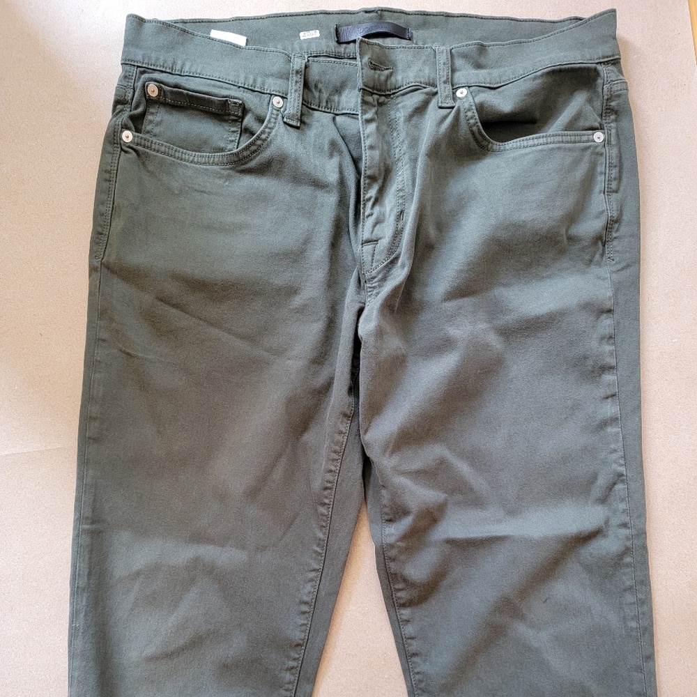 Joe's Jeans The Brixton Straight + Narrow 36W  Green